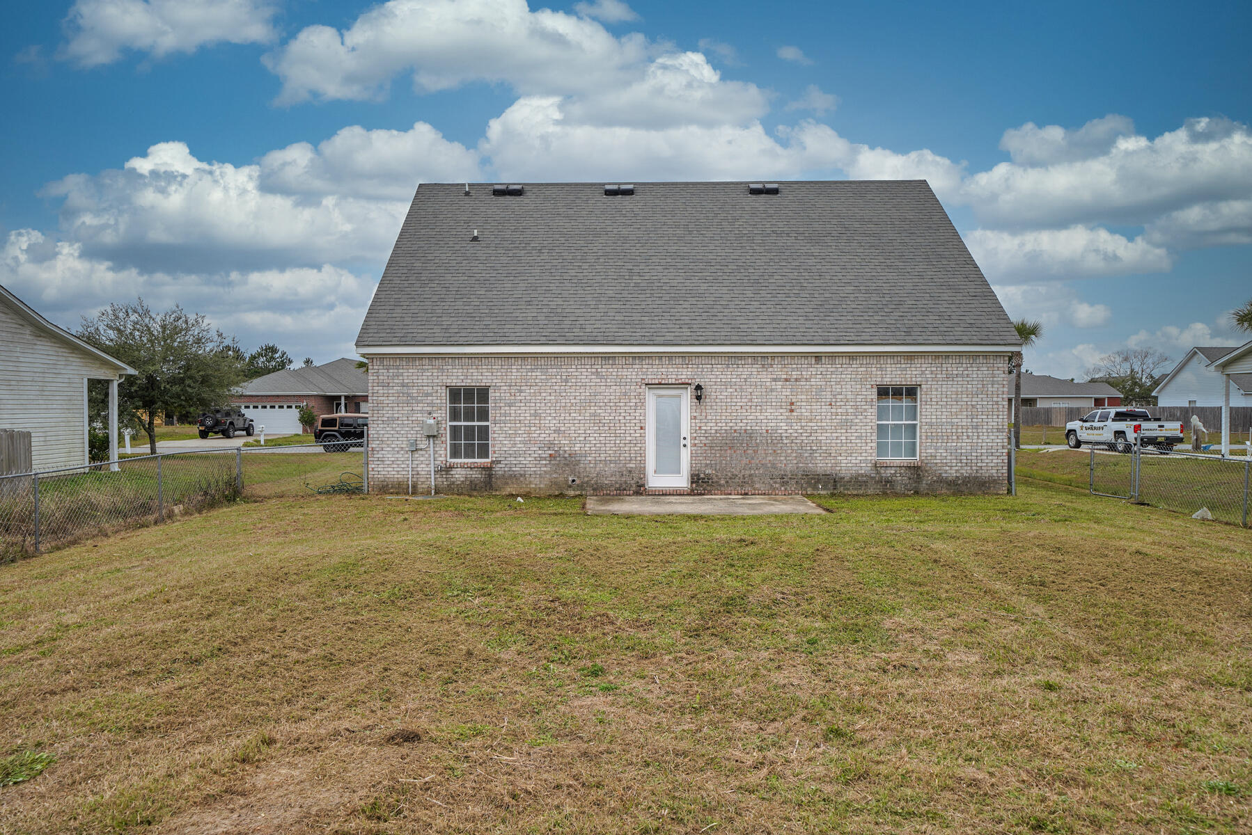 BRANDON OAKS - Residential