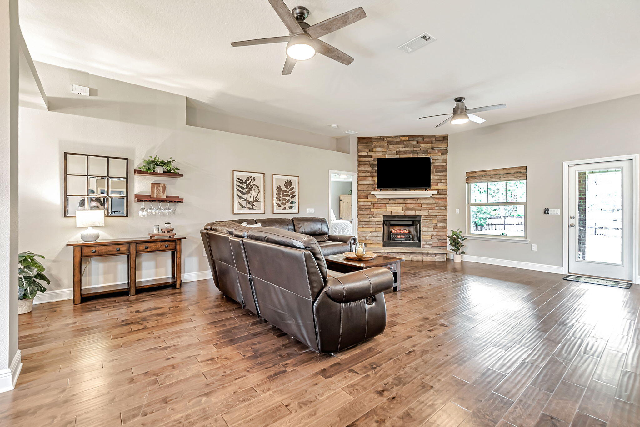 HOLLEY BY THE SEA - Residential