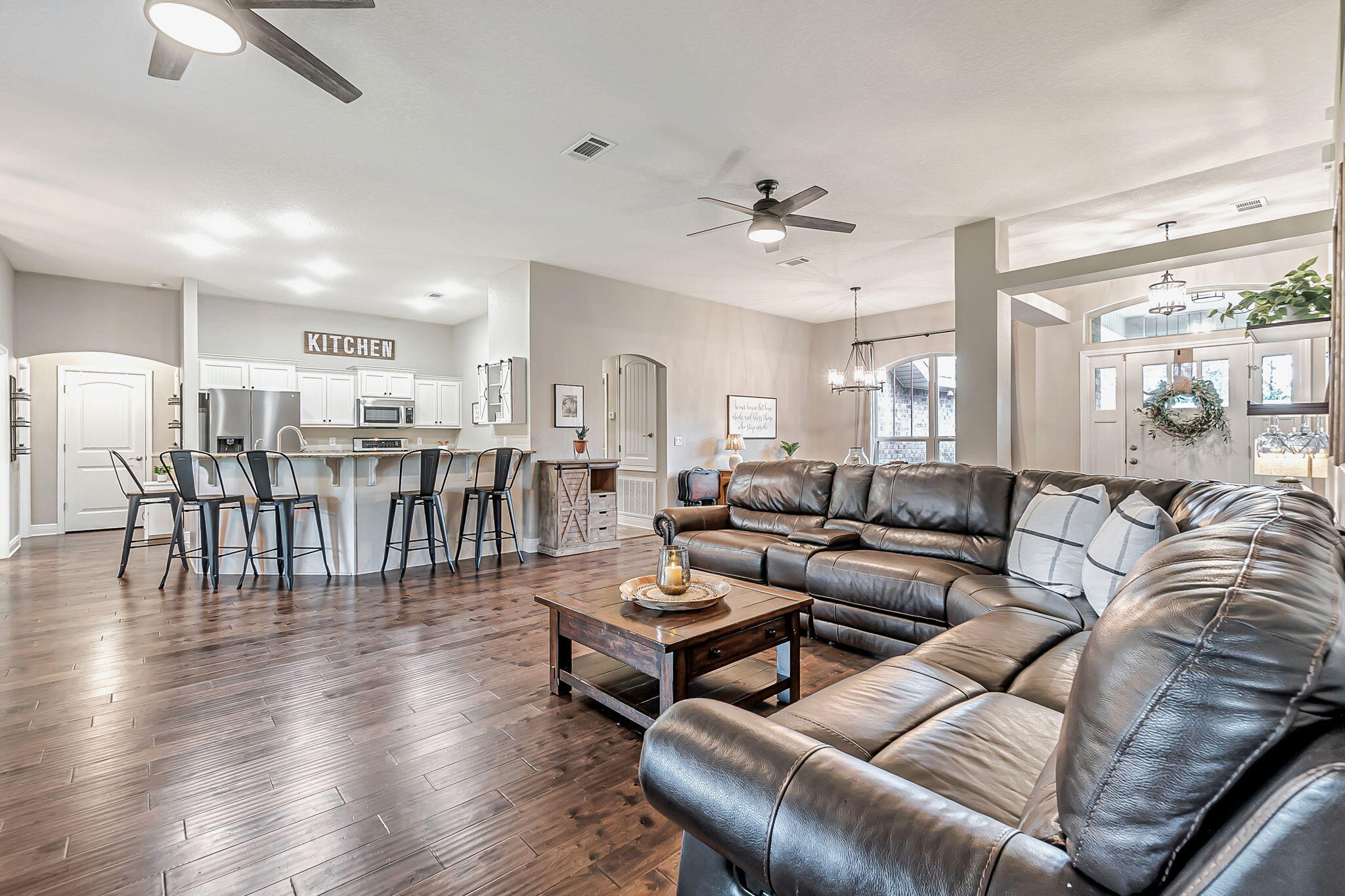 HOLLEY BY THE SEA - Residential