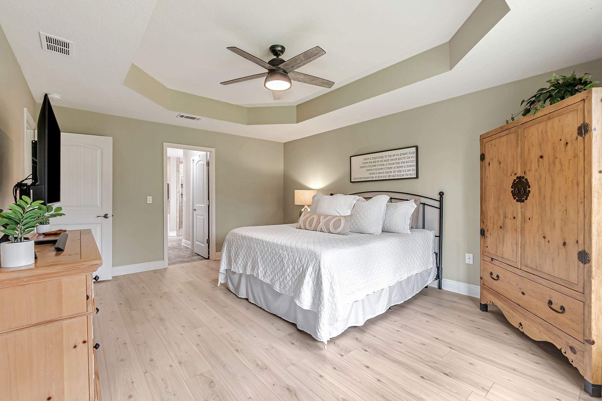 HOLLEY BY THE SEA - Residential
