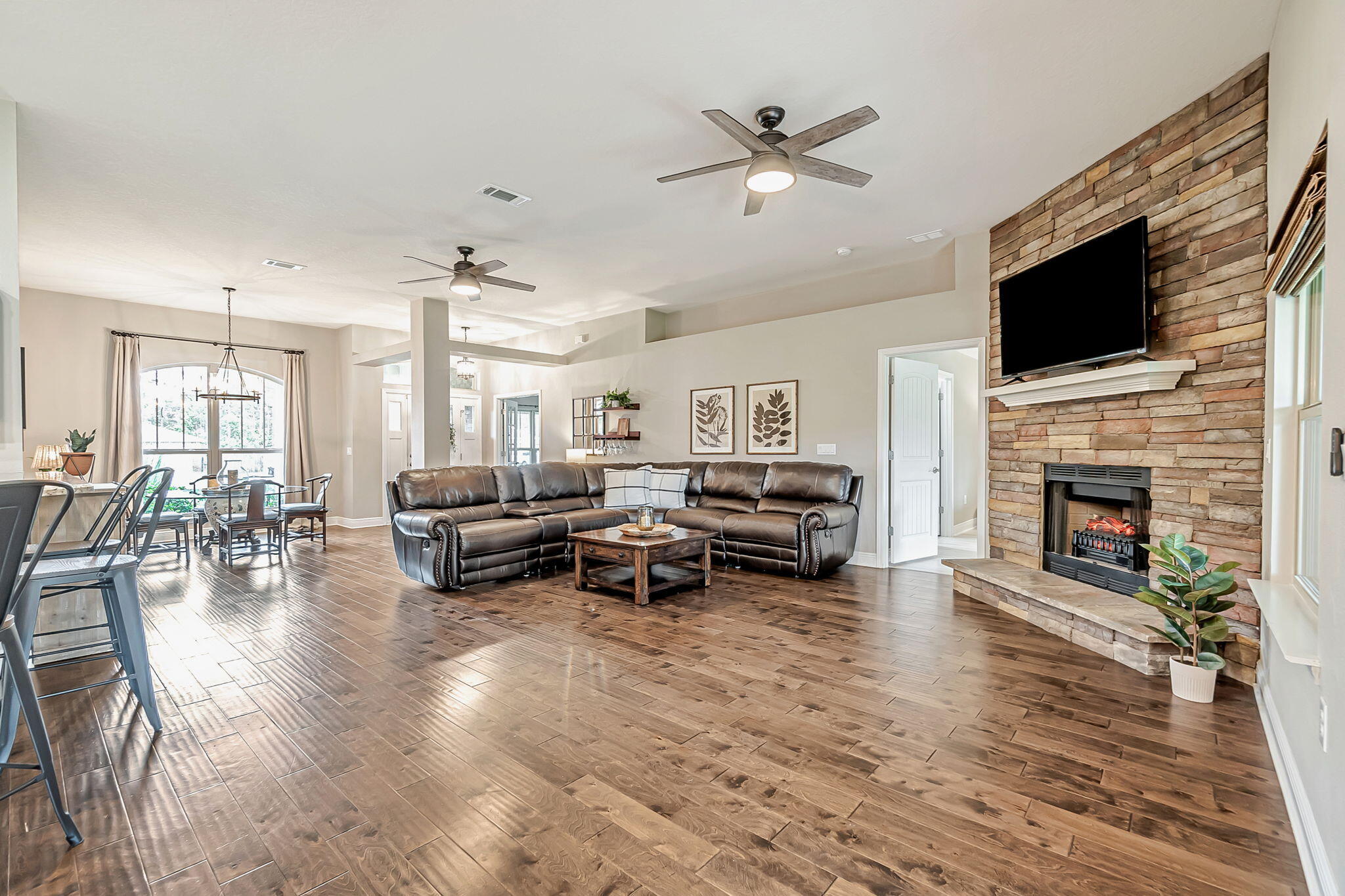 HOLLEY BY THE SEA - Residential