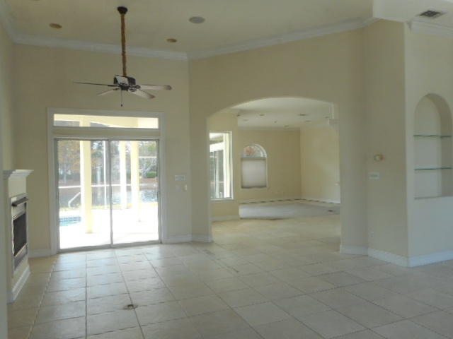 EMERALD LAKES PH 1 - Residential