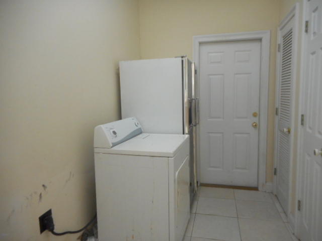 EMERALD LAKES PH 1 - Residential