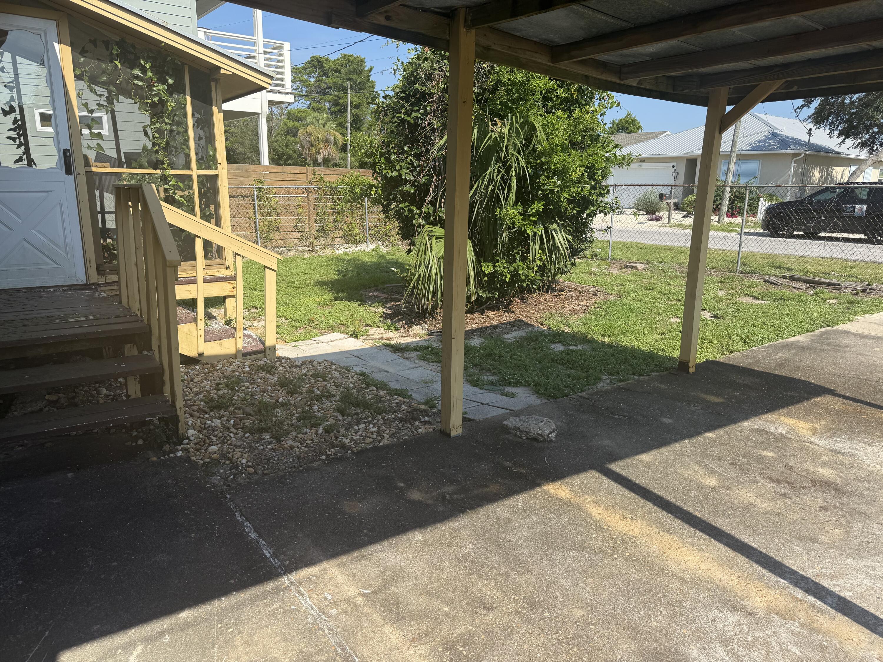 RIVIERA BEACH 1ST ADDN - Land
