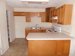 HOLLEY BY THE SEA - Residential