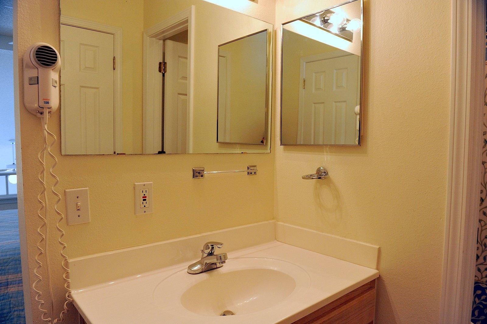 CRYSTAL SANDS CONDO UNIT 307B - Residential