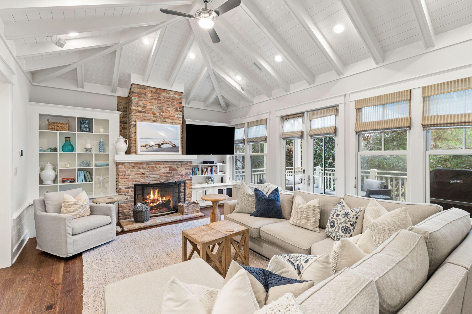 WATERSOUND BRIDGES - Residential