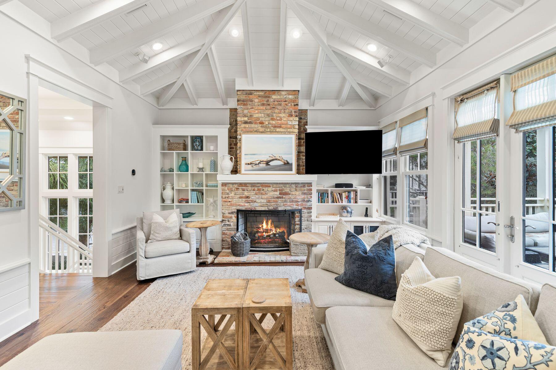 WATERSOUND BRIDGES - Residential