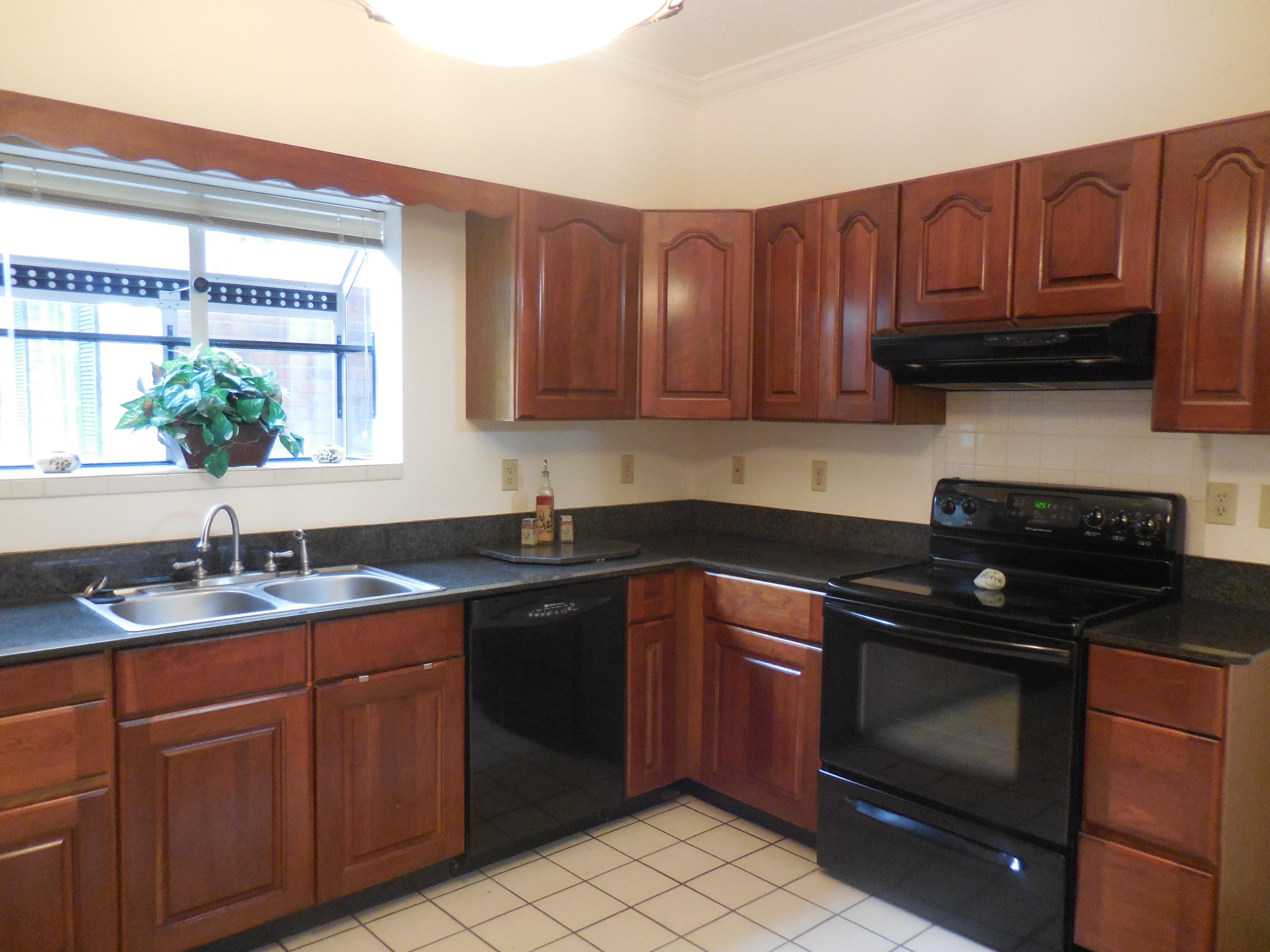 WINDWARD PH 1 BLUEWATER BAY - Residential