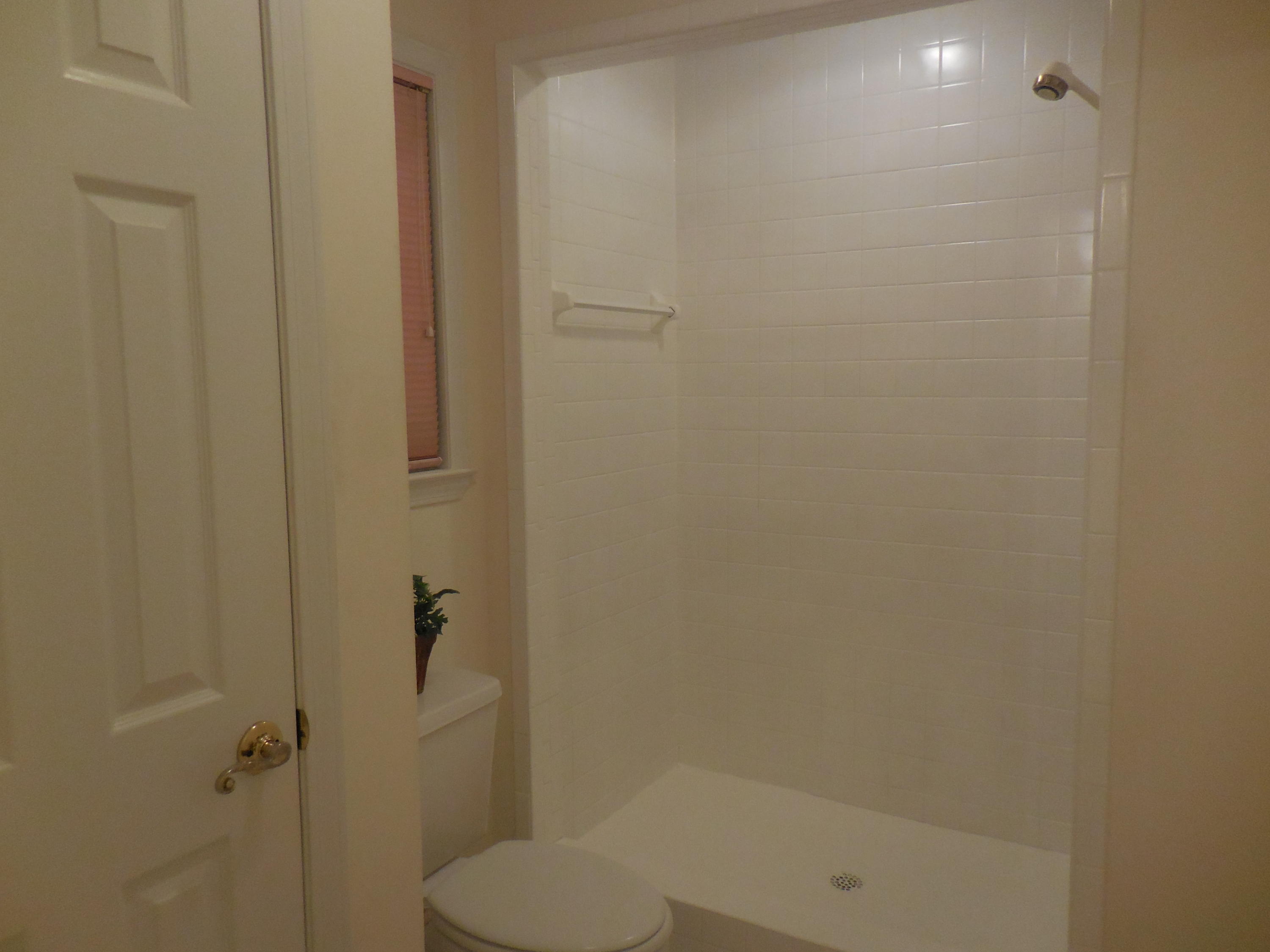 WINDWARD PH 1 BLUEWATER BAY - Residential