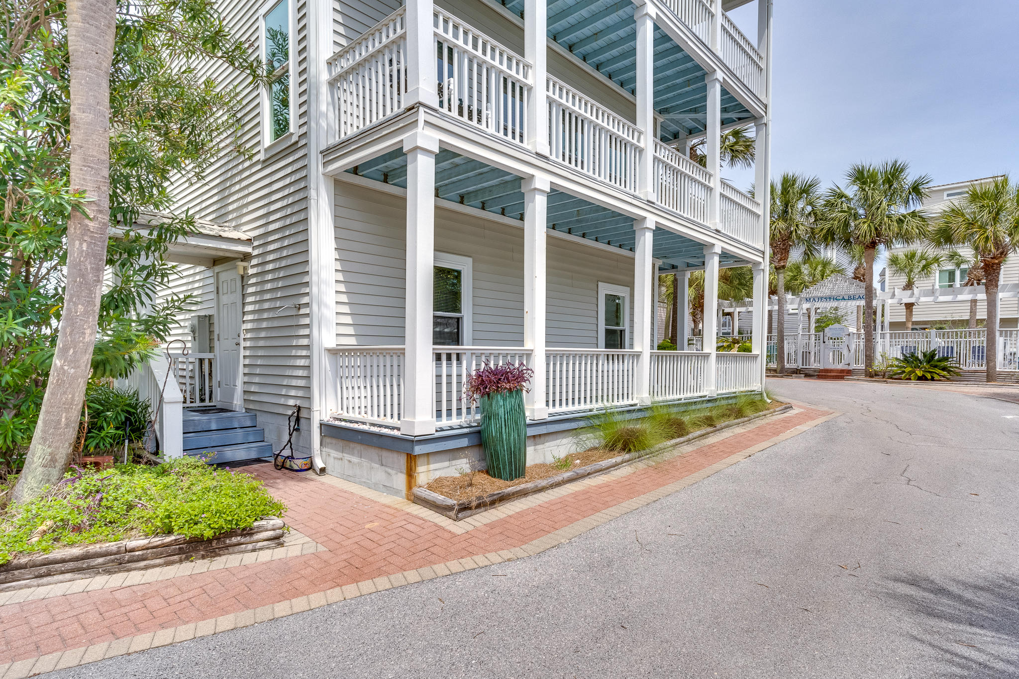 SEASHORE VILLAGE PH 2 - Residential