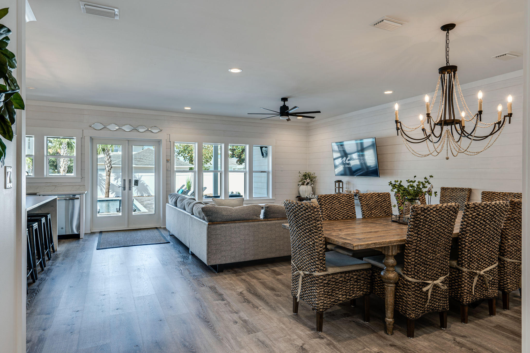 CRYSTAL BEACH - Residential