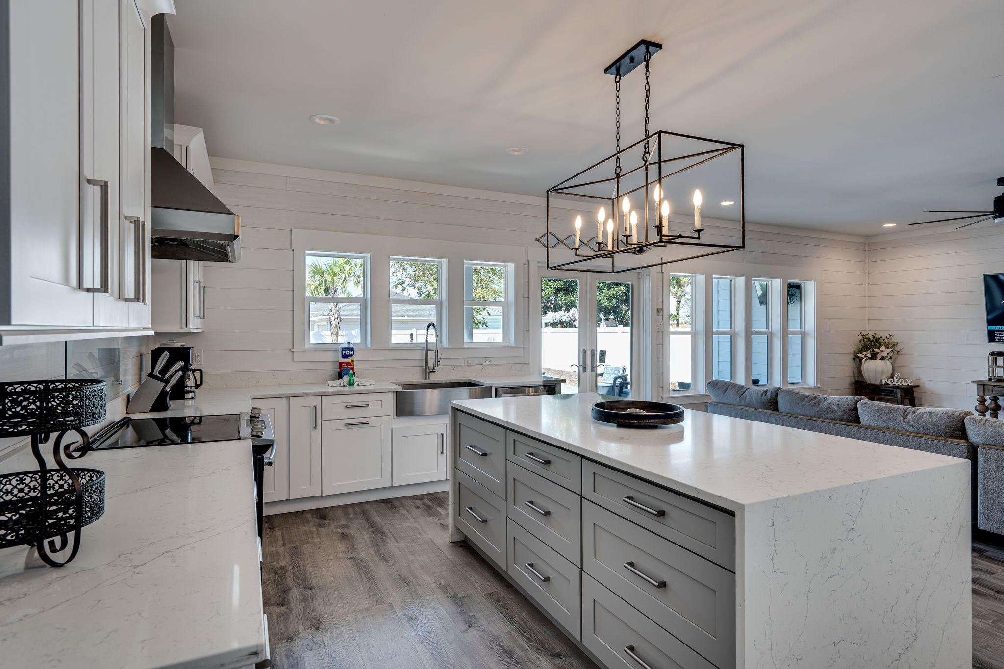 CRYSTAL BEACH - Residential