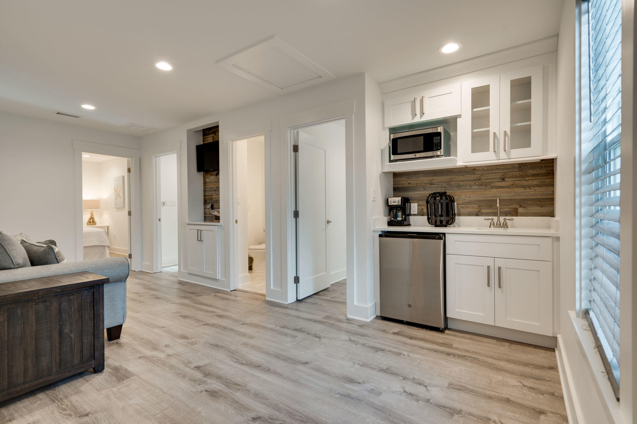 CRYSTAL BEACH - Residential