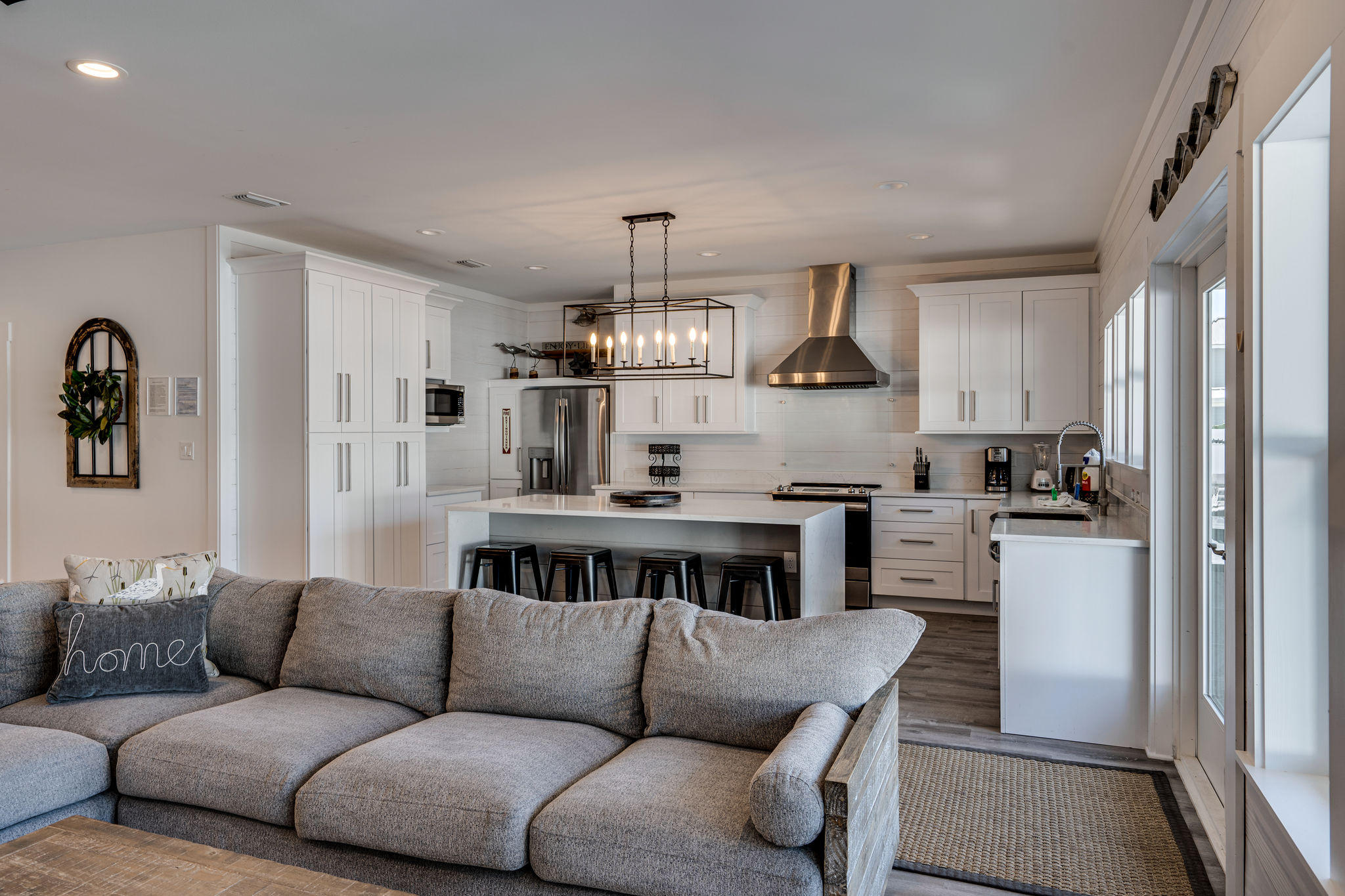 CRYSTAL BEACH - Residential
