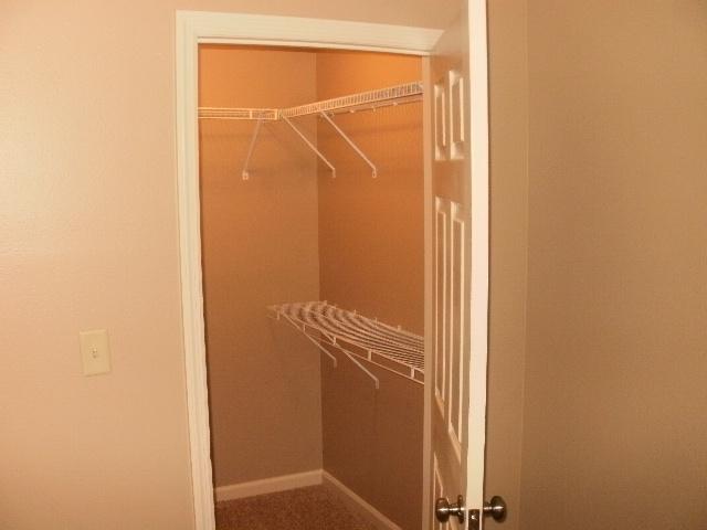 POINTE OF VIEW - Residential