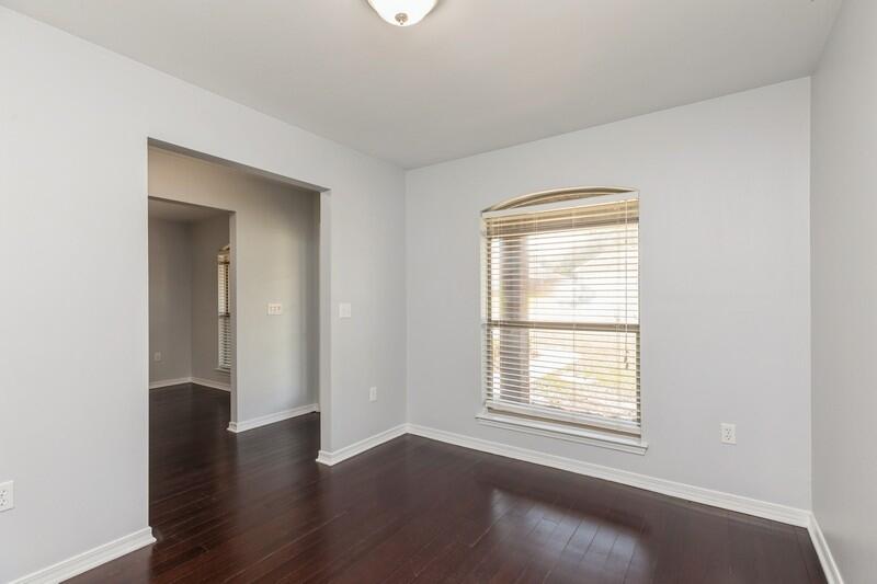 WATERSTONE - Residential