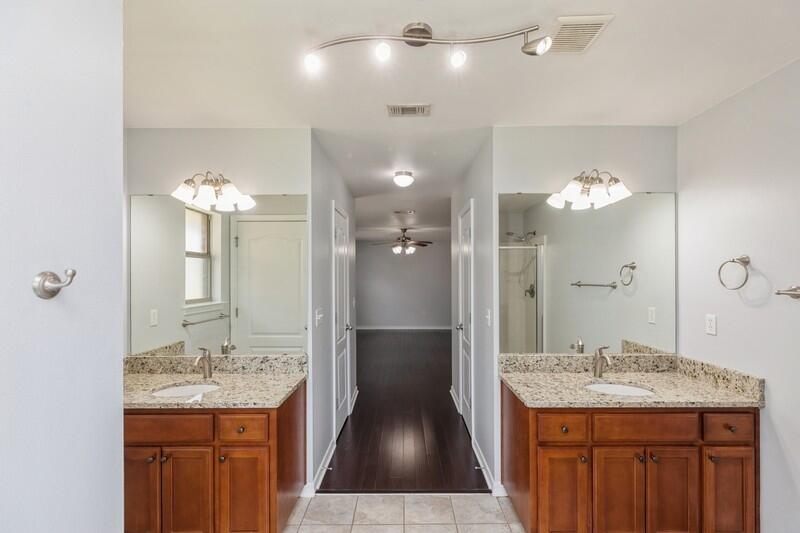 WATERSTONE - Residential