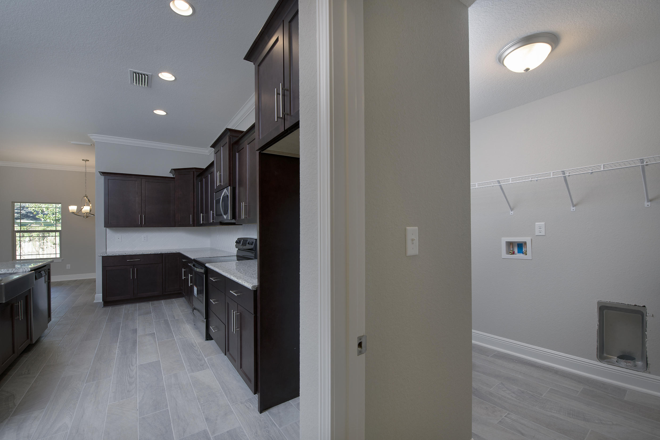 HOLLEY BY THE SEA - Residential