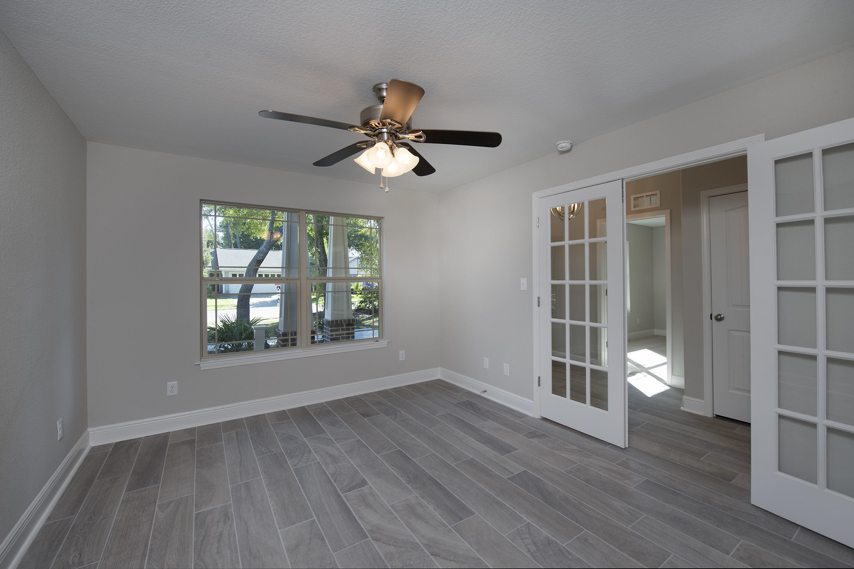 HOLLEY BY THE SEA - Residential