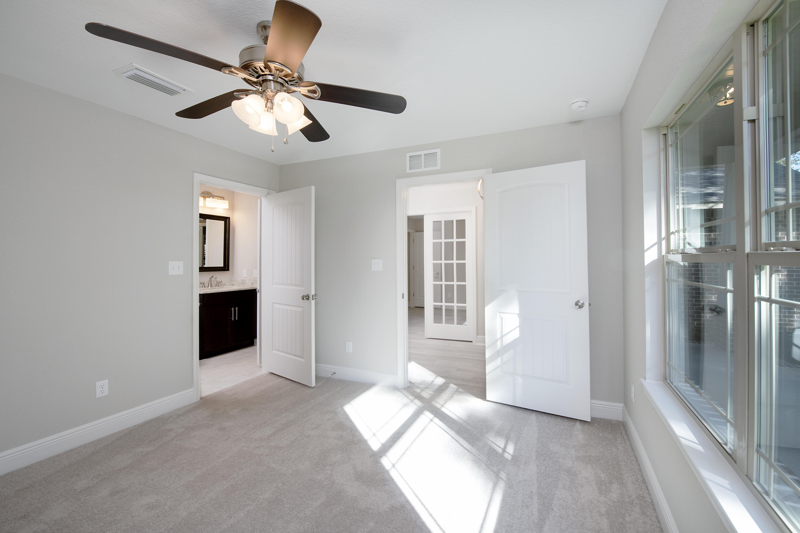 HOLLEY BY THE SEA - Residential