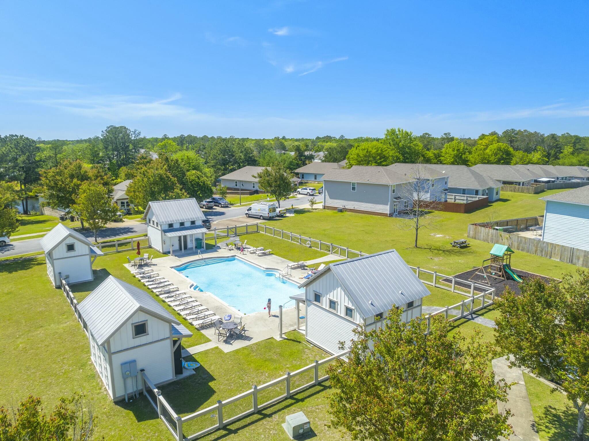 LAGRANGE LANDING - Residential