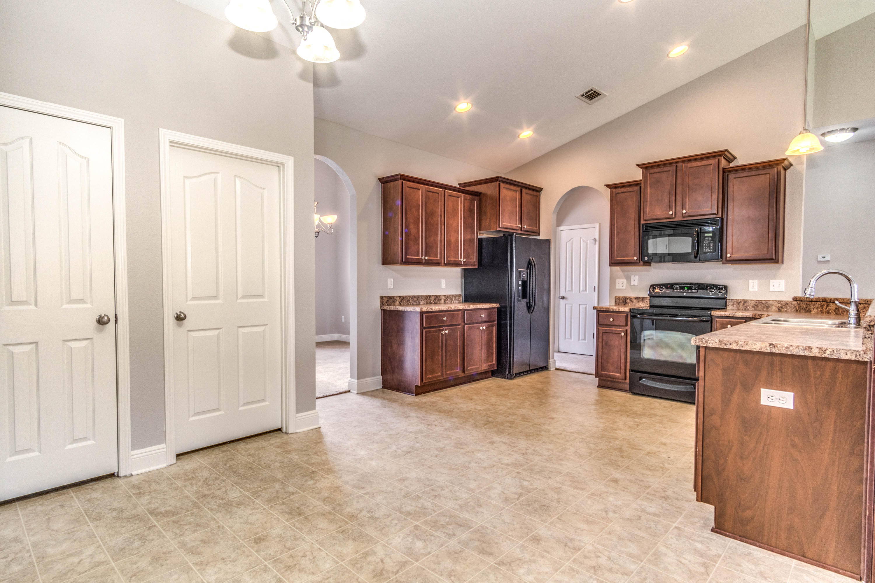 ROLLING RIDGE S/D - Residential