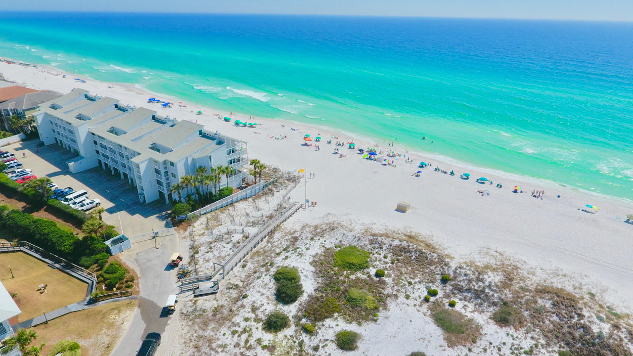 BEACHSIDE VILLAS CONDO - Residential