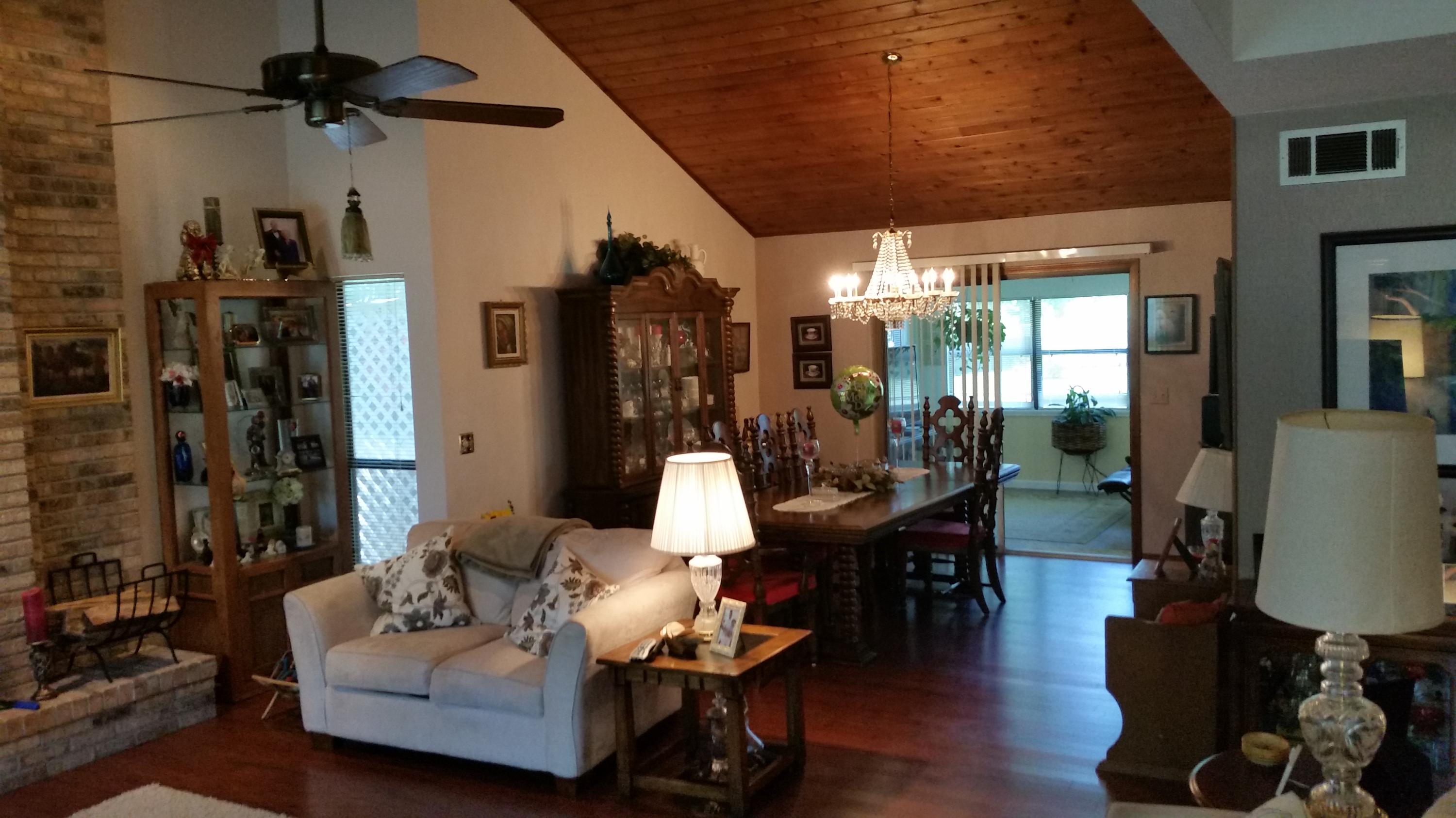 LAKE LORRAINE ESTATES 1 - Residential