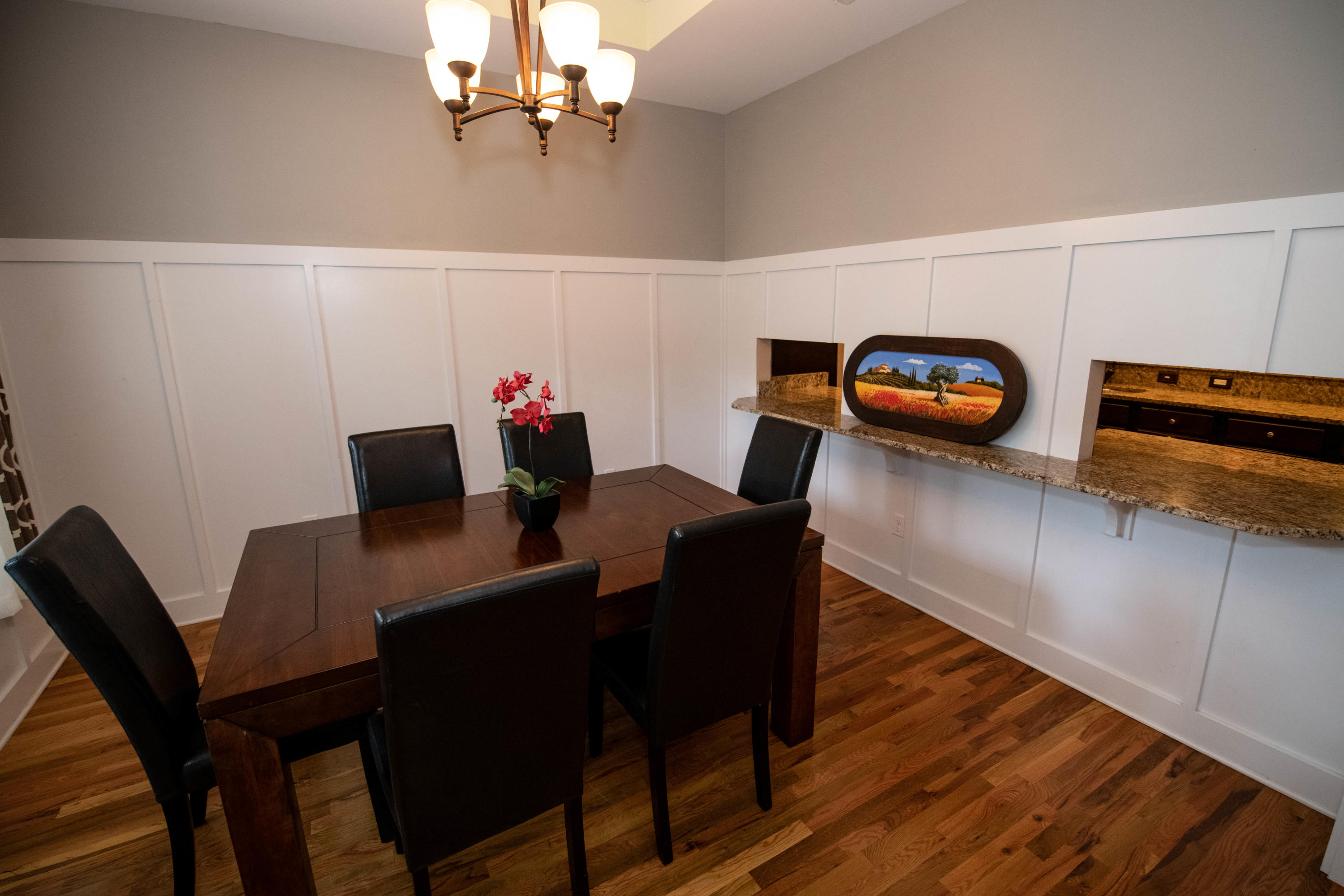 ZACHARY EST - Residential