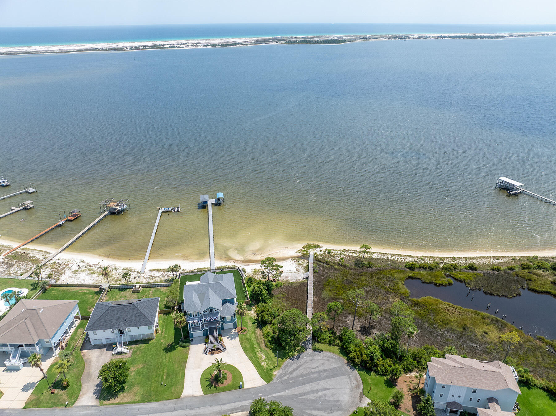 EMERALD POINTE PLAT 2 - Residential