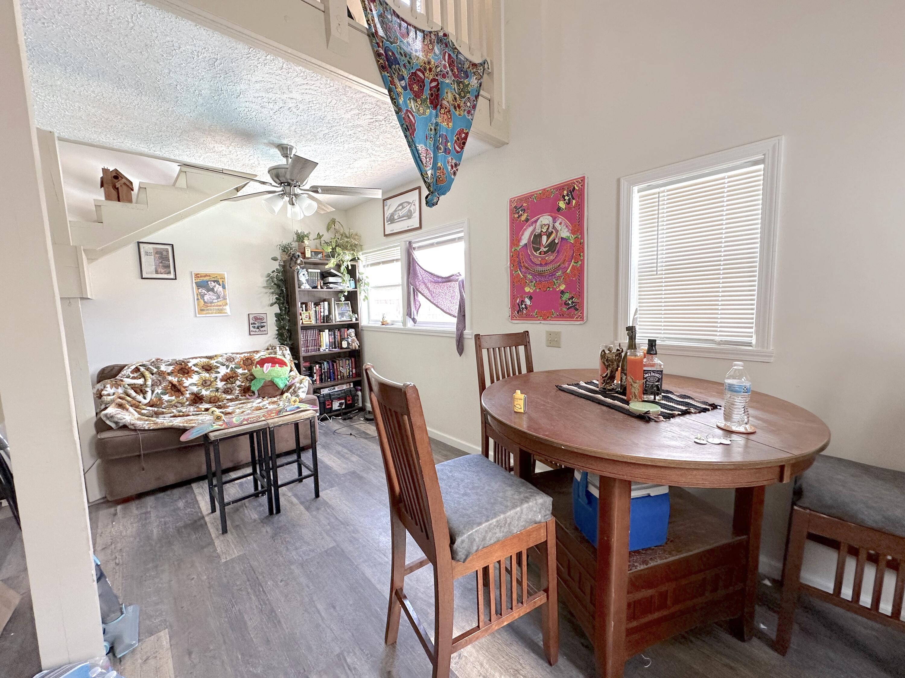 EL CENTRO BEACH - Residential