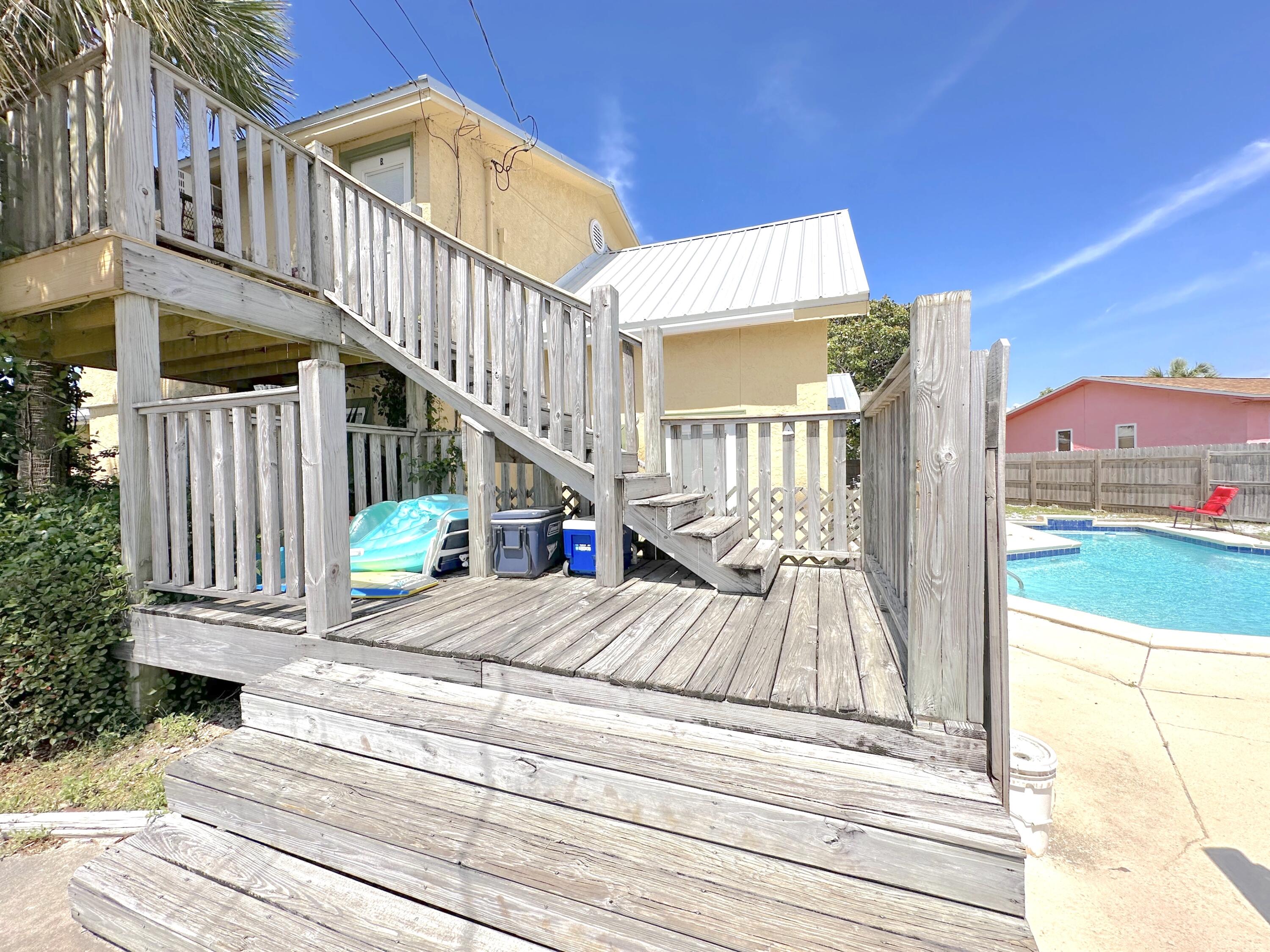 EL CENTRO BEACH - Residential