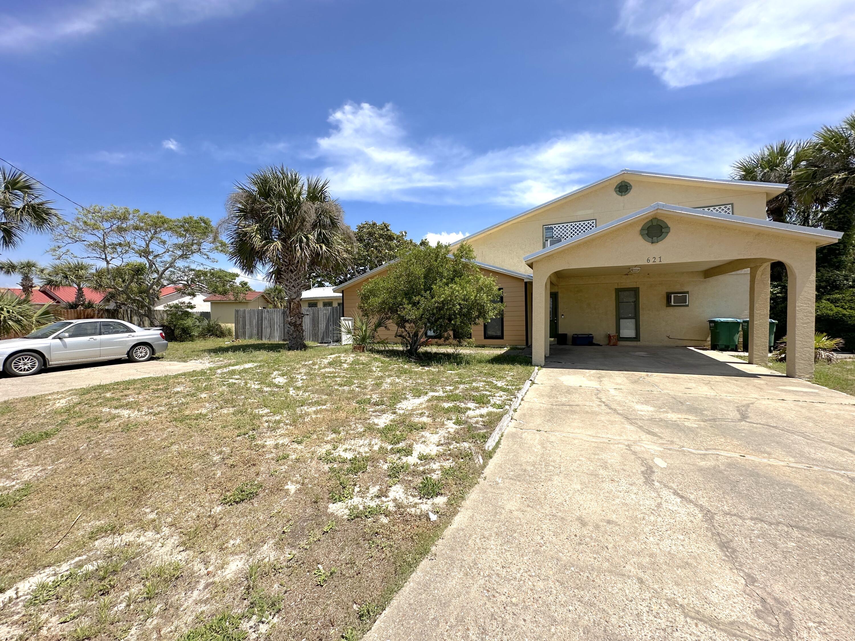 EL CENTRO BEACH - Residential