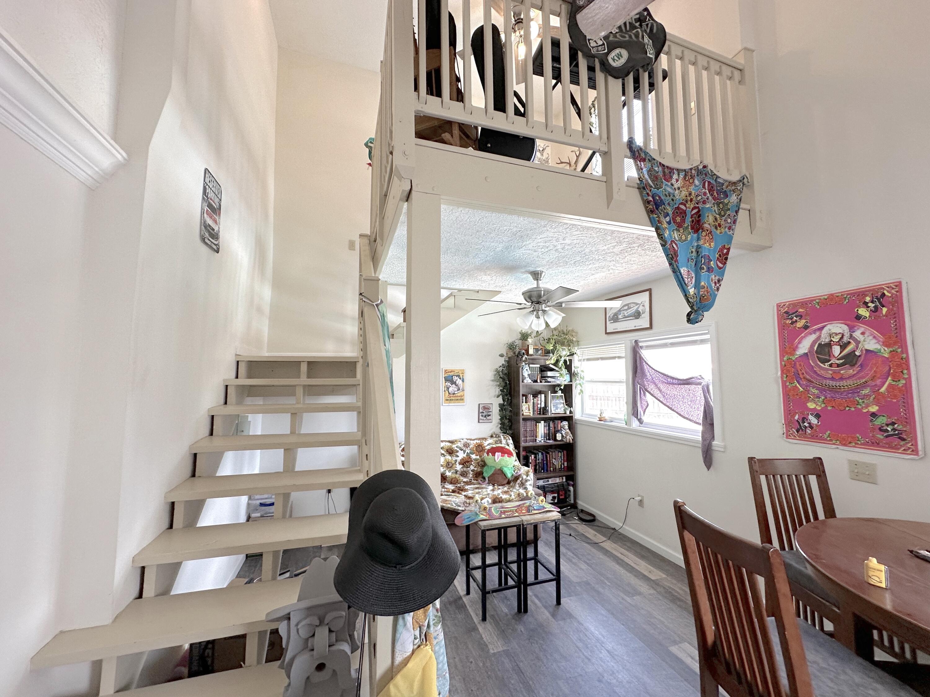 EL CENTRO BEACH - Residential