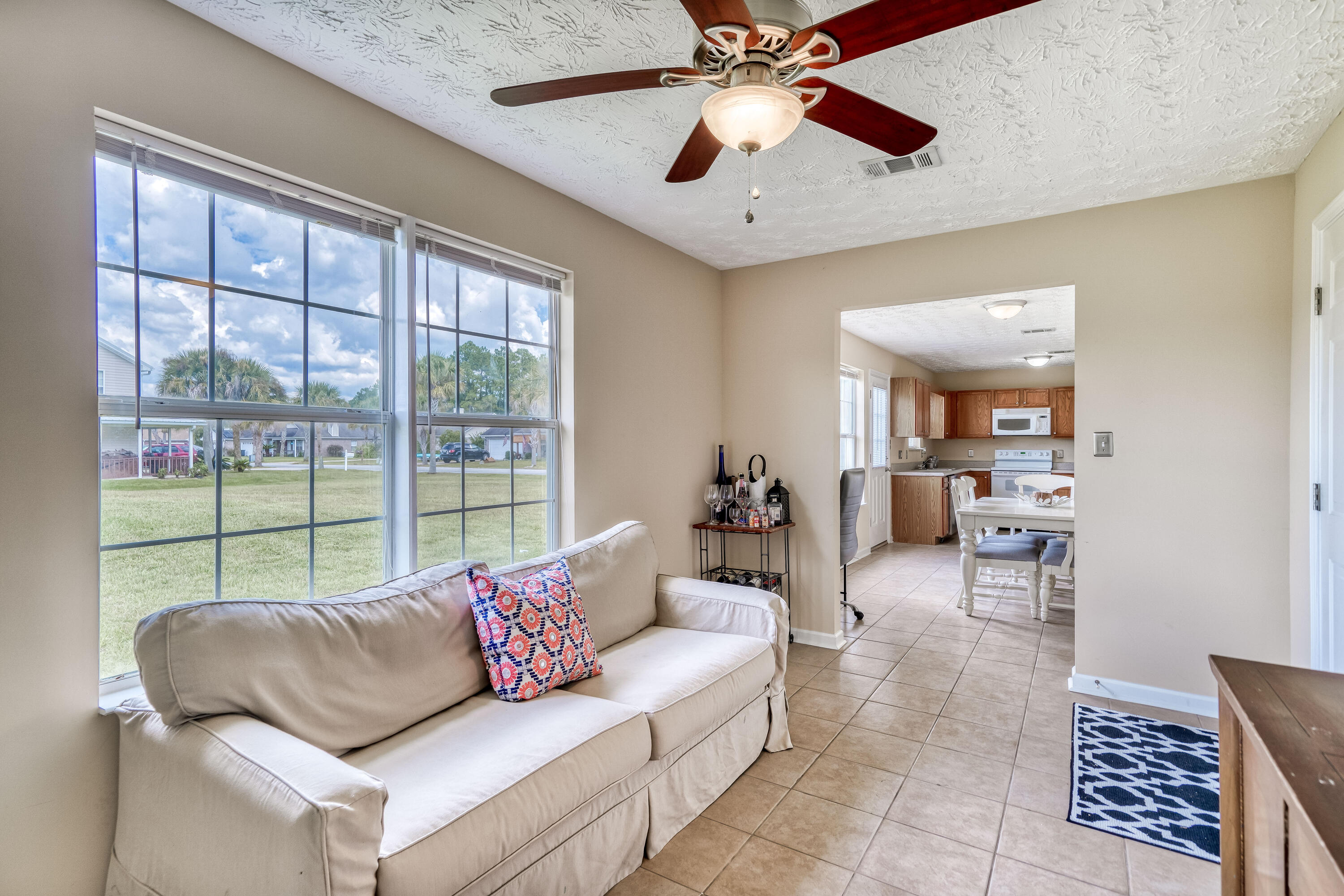 BRANDON OAKS - Residential