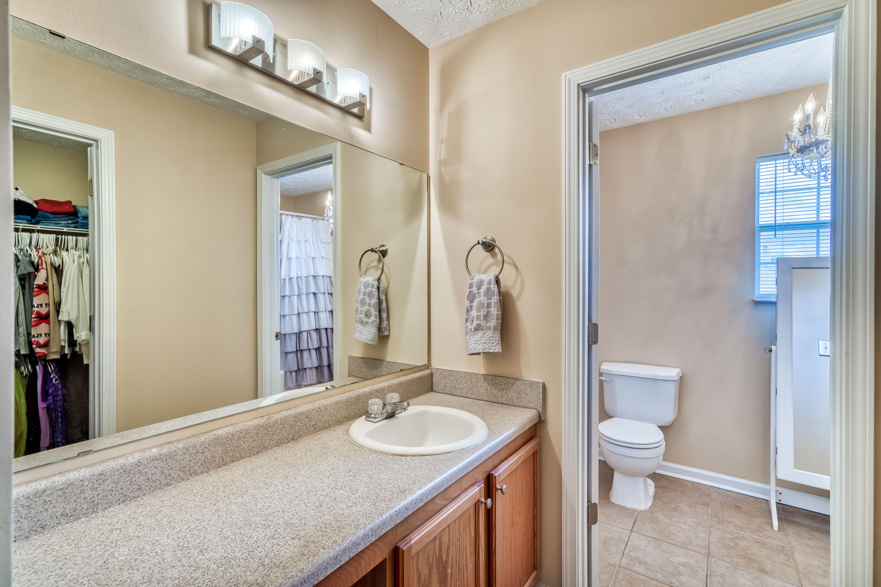 BRANDON OAKS - Residential