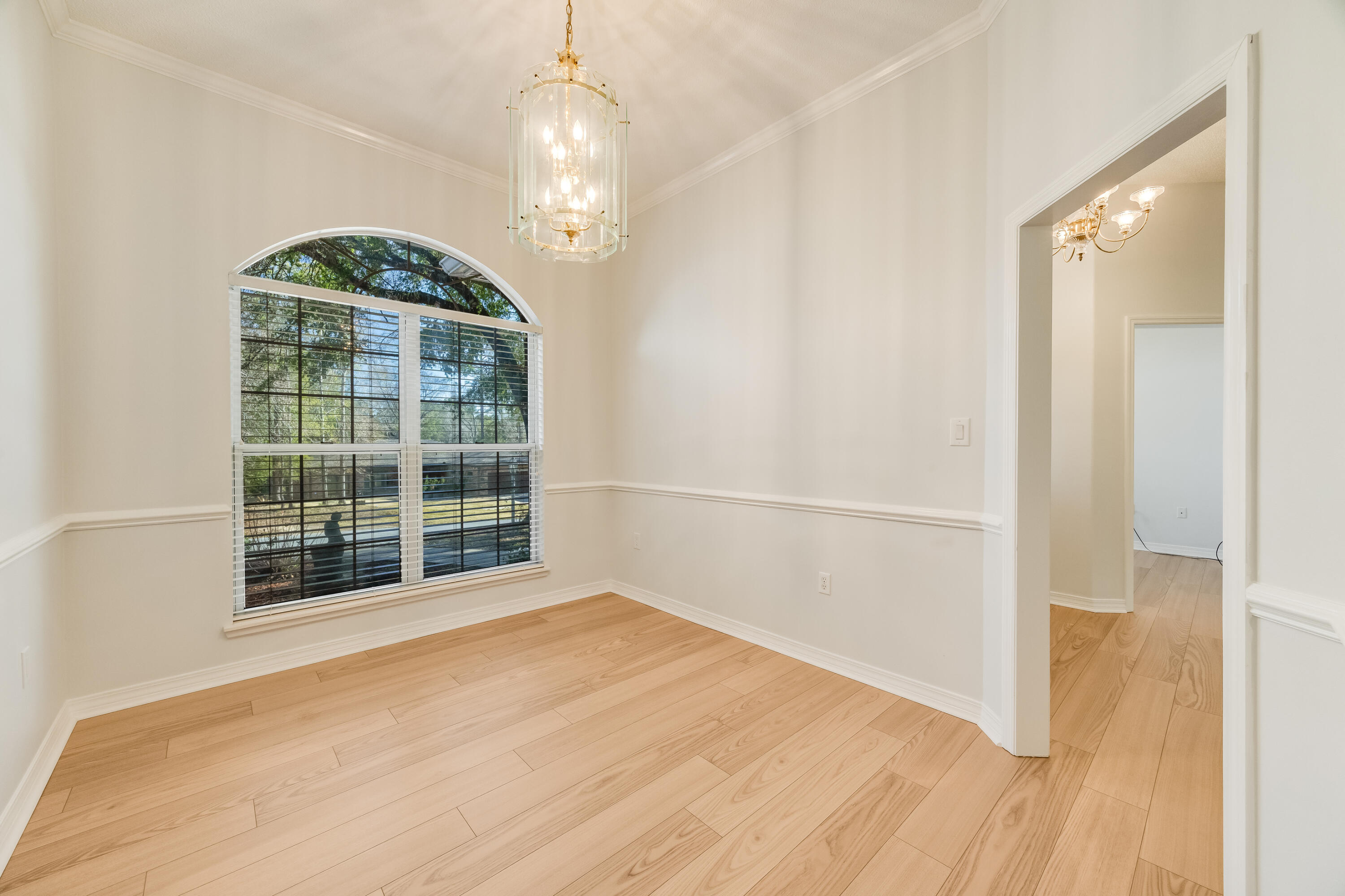 COUNTRY CLUB ESTATES 1 OF CRESTVIEW - Residential