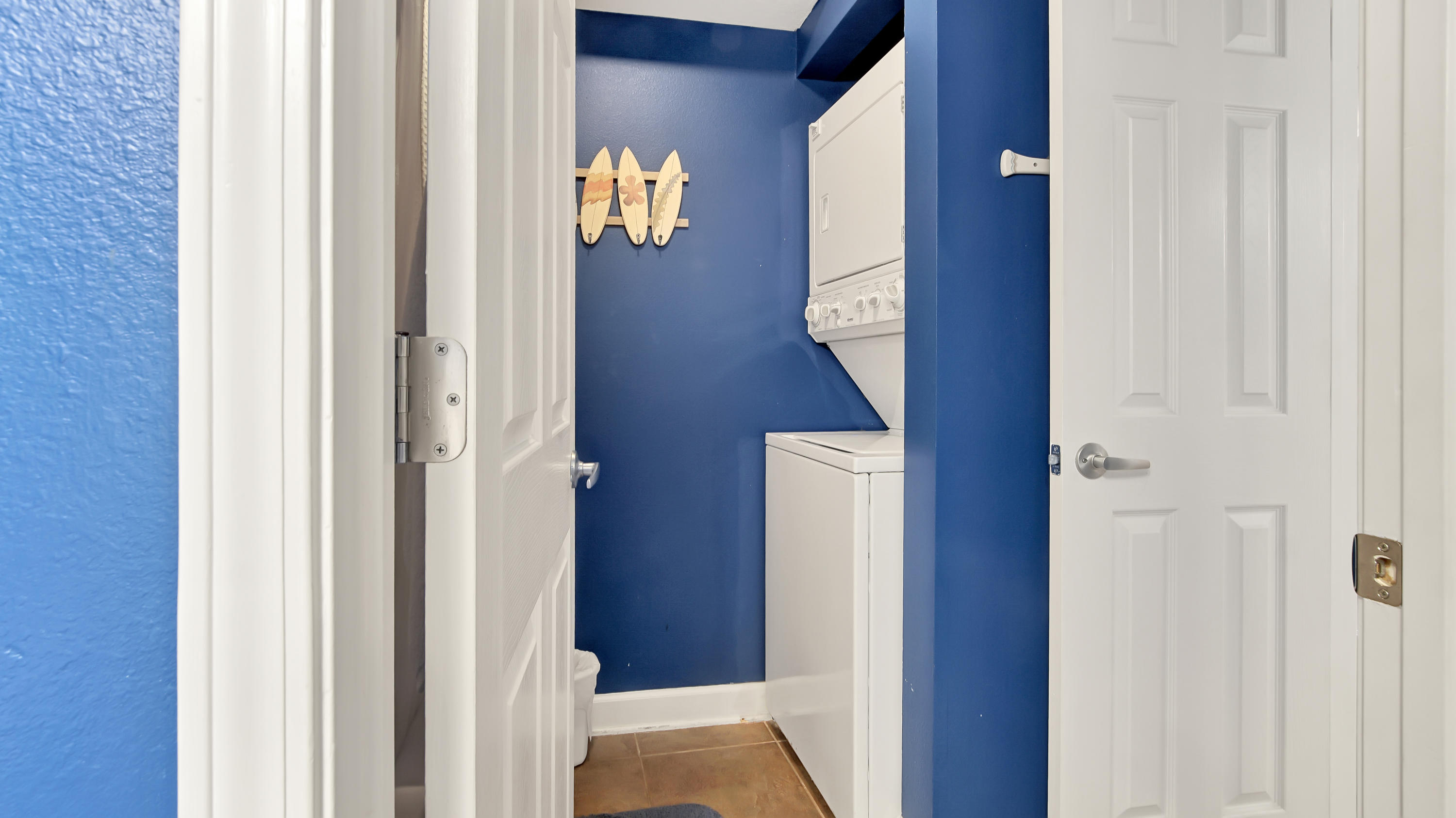 EASTERN SHORES CONDO PH I - Residential