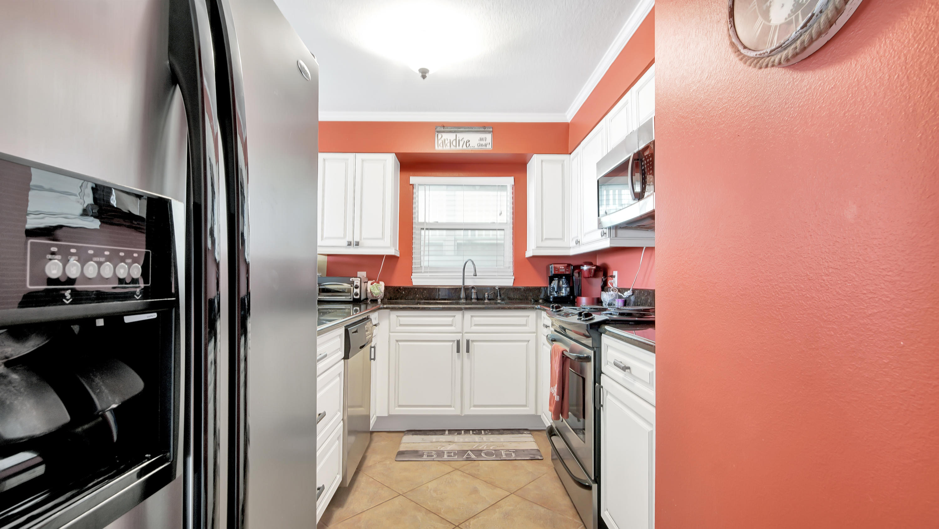 EASTERN SHORES CONDO PH I - Residential