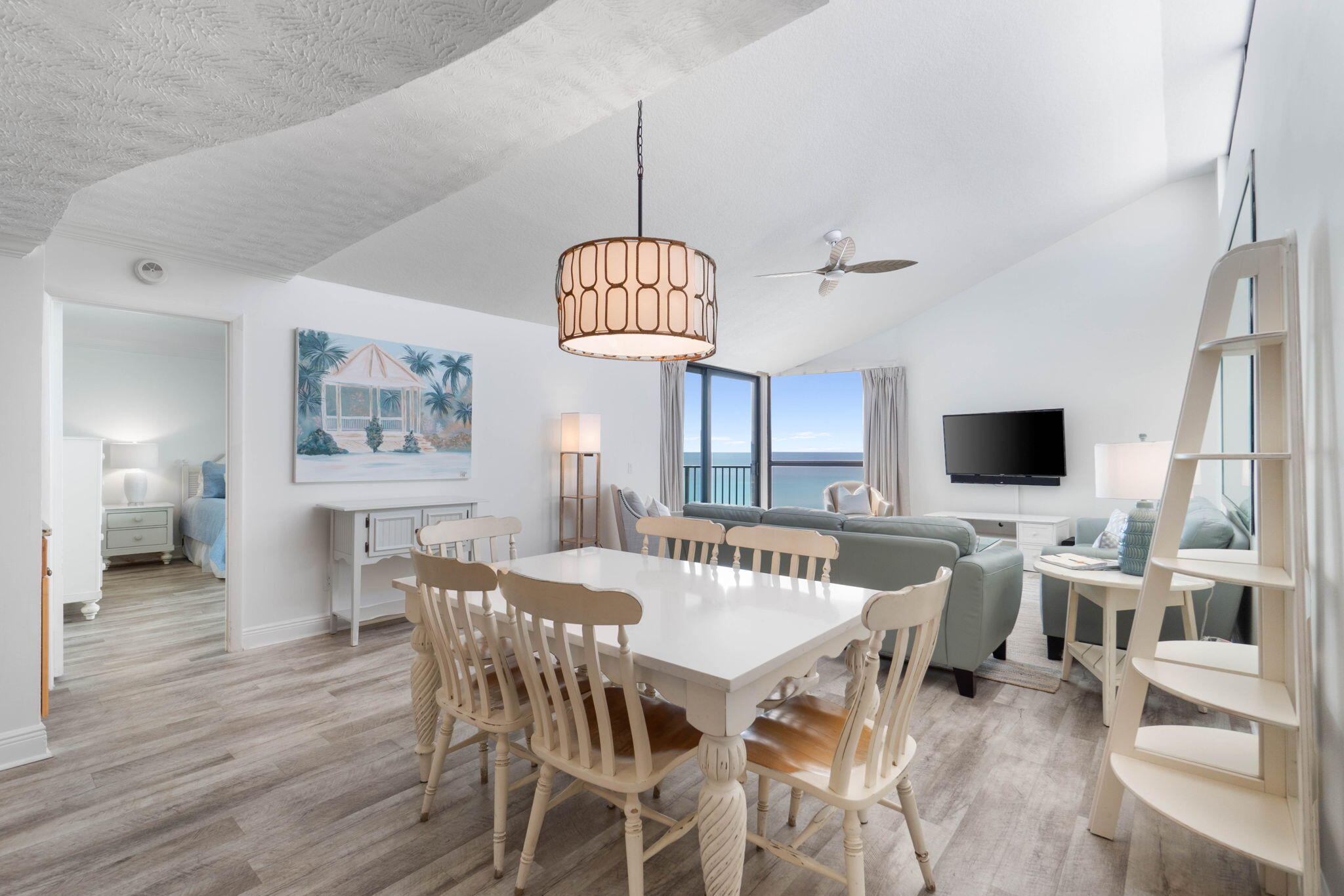 MAINSAIL CONDO PH 1 - Residential