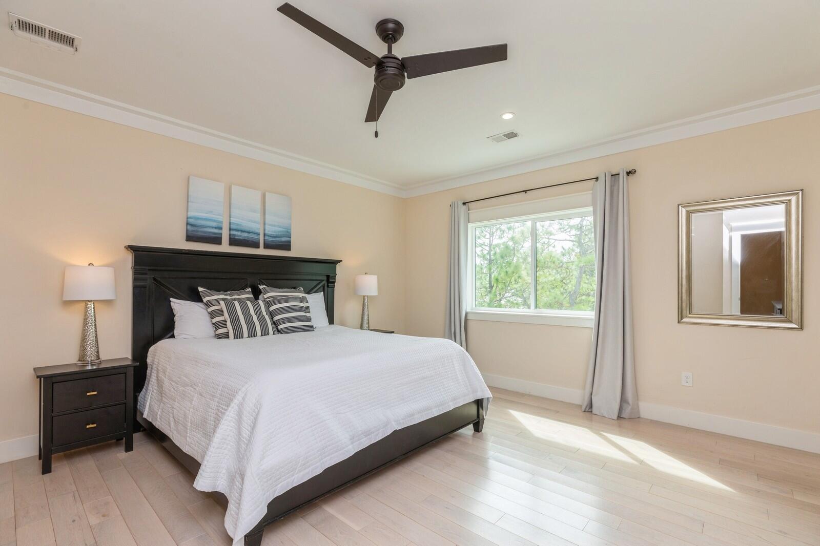 GULF SHORE MANOR - Residential