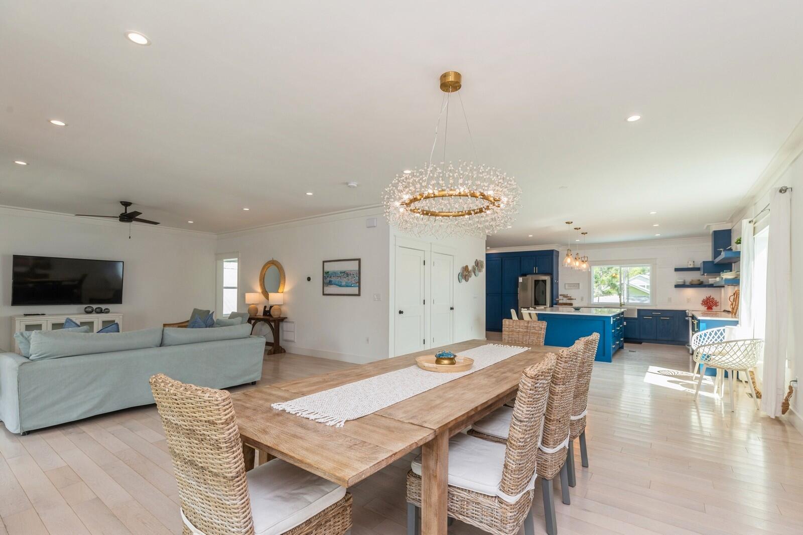 GULF SHORE MANOR - Residential