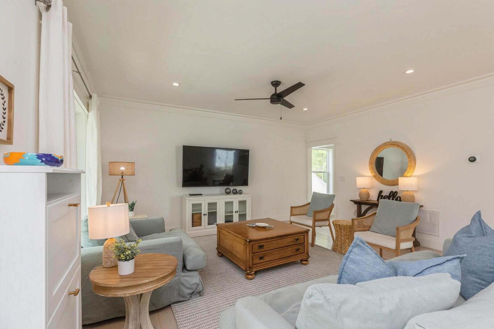 GULF SHORE MANOR - Residential