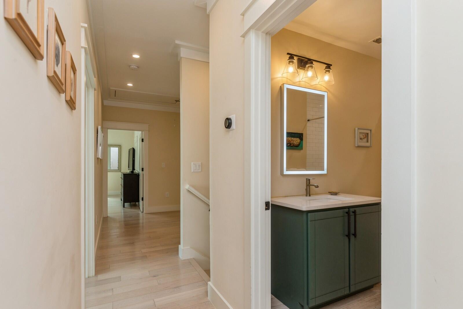GULF SHORE MANOR - Residential