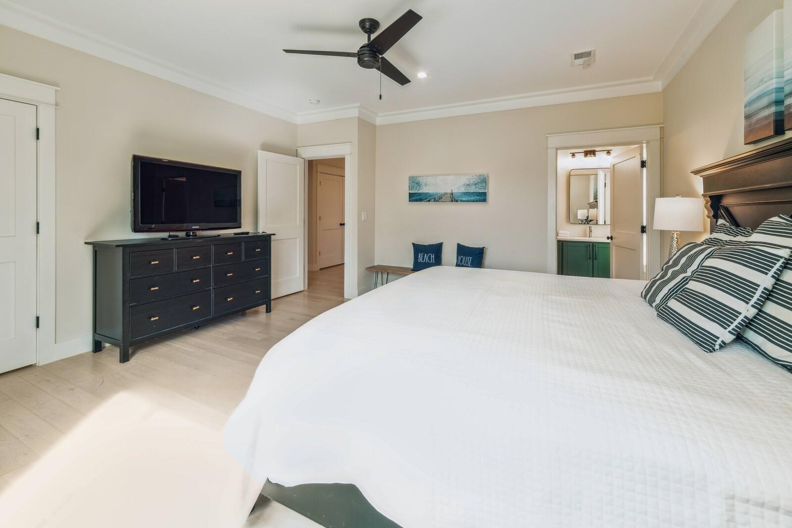 GULF SHORE MANOR - Residential