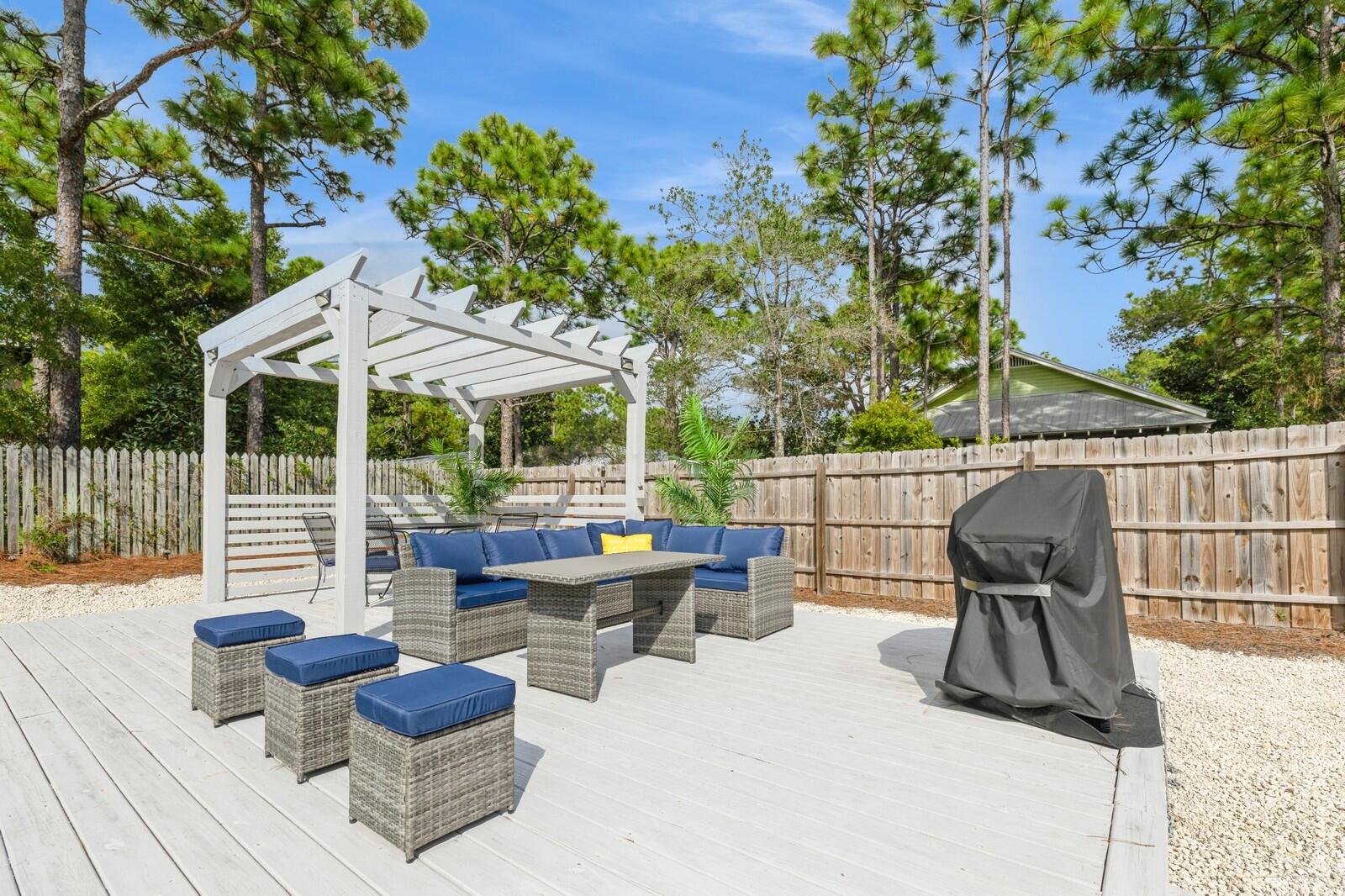 GULF SHORE MANOR - Residential