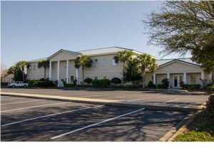 Fantastic opportunity! Now Available for Rent! 'Midbay Executive Suites', A Prime Destin Location with significant visibility on Hwy 98 with 300'feet of frontage. A first-floor office space, approximately 560 sf, private bath with shower. Conference room available. Available October 1, 2025.Triple Net