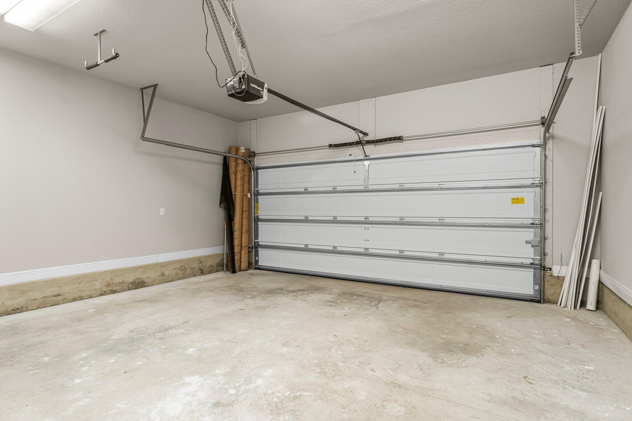 PEACH CREEK PH 1 - Residential Lease