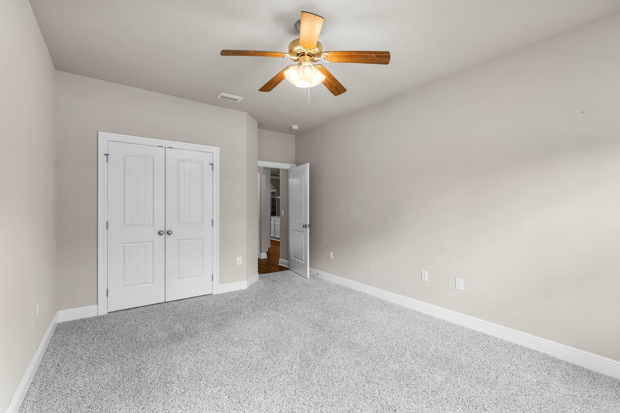 PEACH CREEK PH 1 - Residential Lease